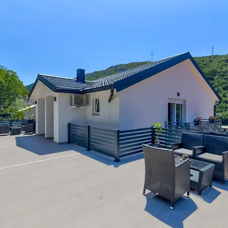 Apartmani Maka Senj  Exterior foto