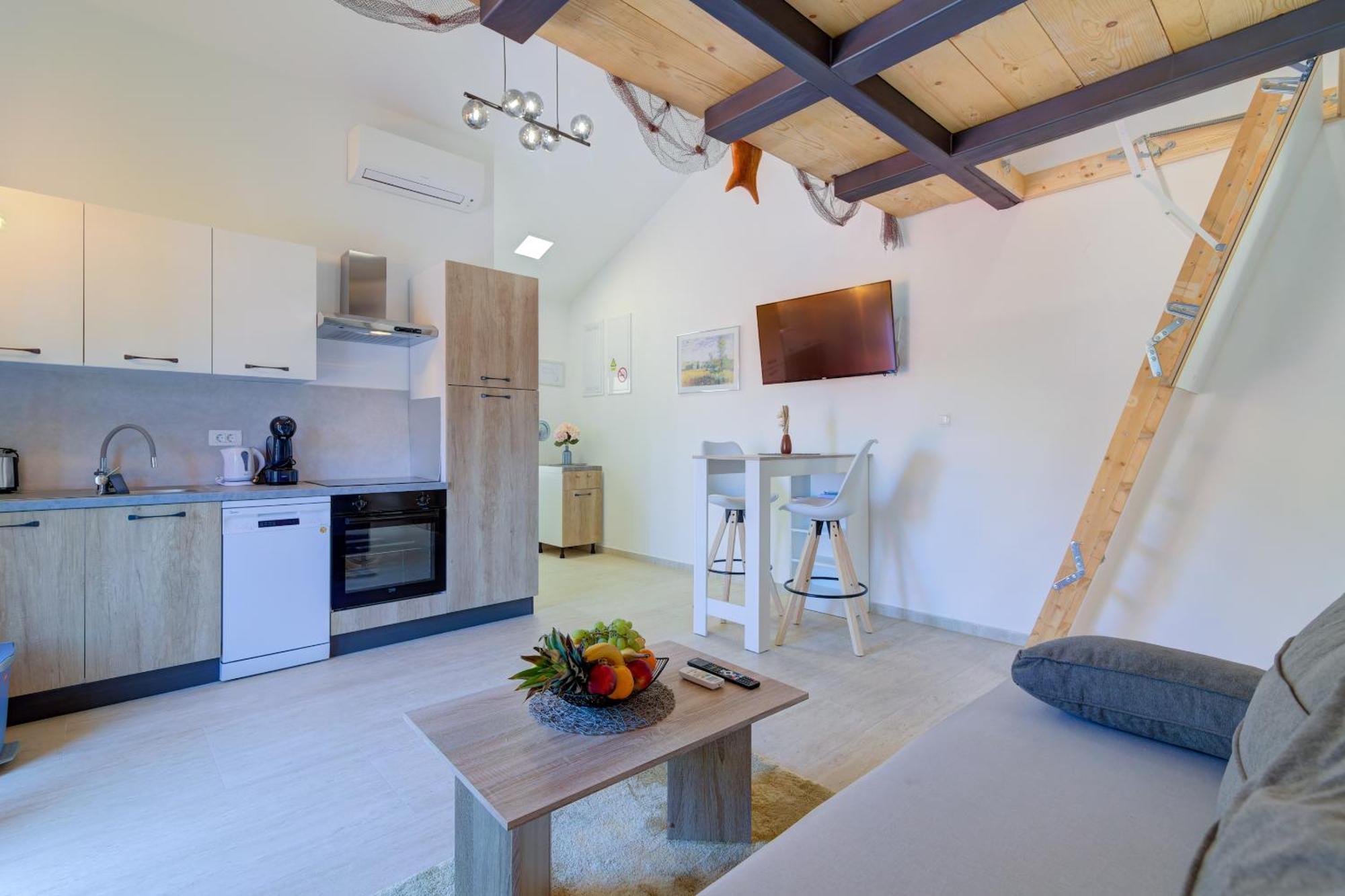 Maka Apartment